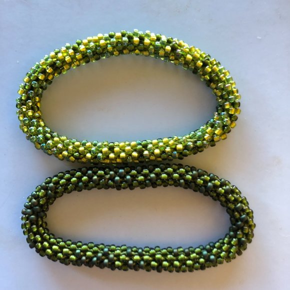 Two Beautifully Handcrafted Green Small Glass Bead Bracelets - Picture 1 of 4